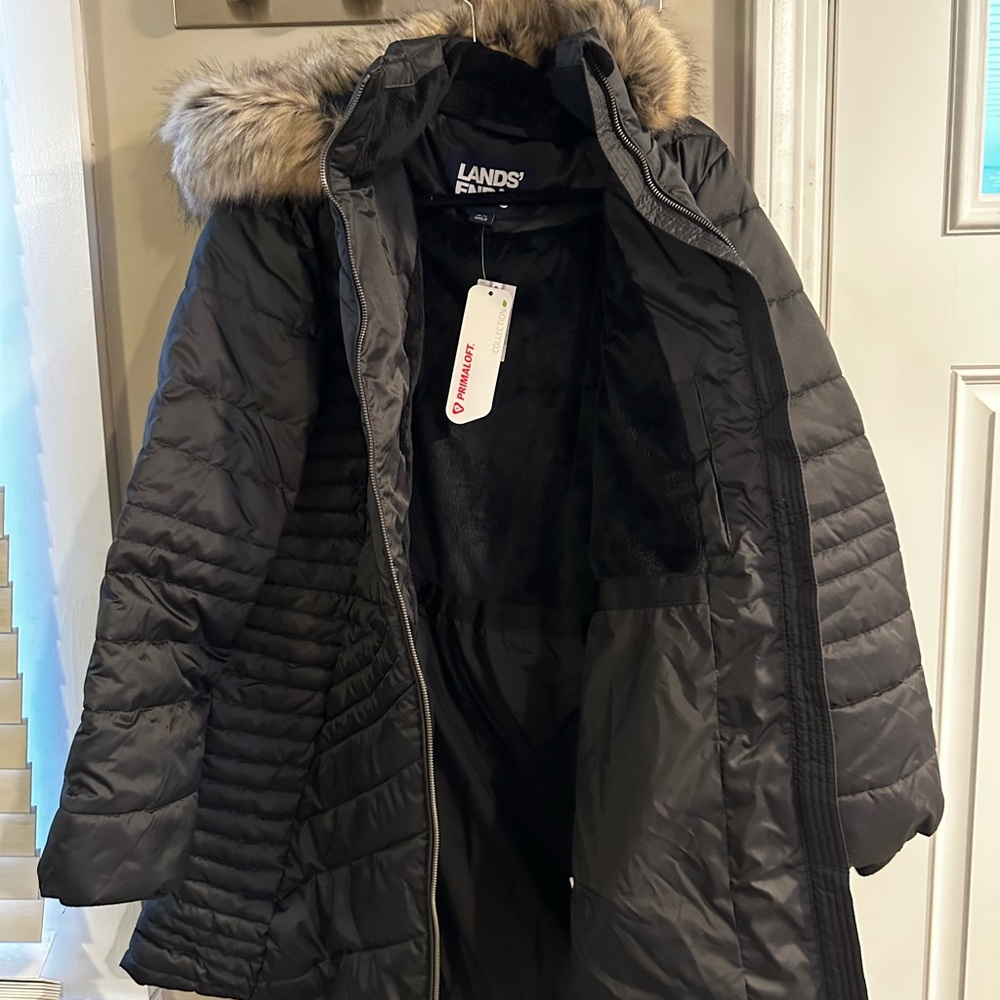 Women's Black Quilted Coat NWT - Picture 3 of 5